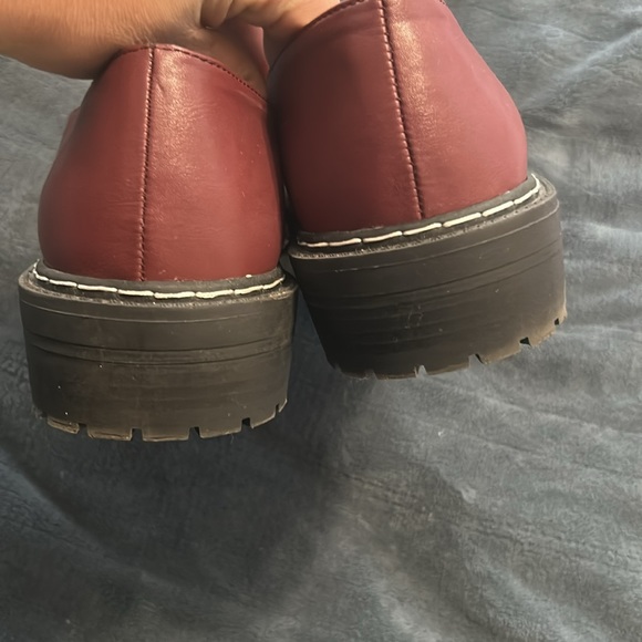 Burgundy Loafers 10.5W - Picture 2 of 4